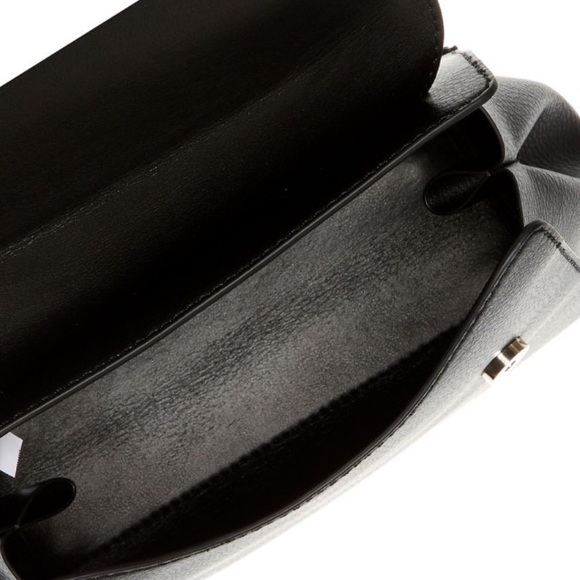 Guess Kim Pebbled Backpack 9x10x4.25” New - Picture 2 of 2